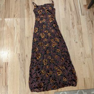 Dress with a 90's Silhouette